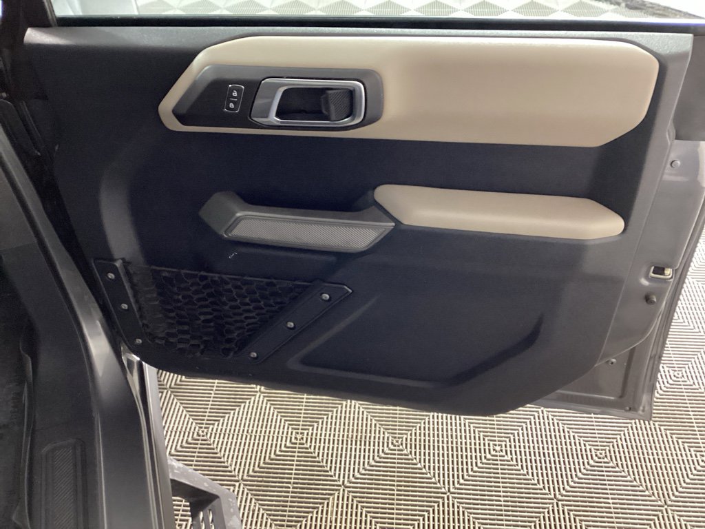 Used 2022 Ford Bronco Wildtrak image 10