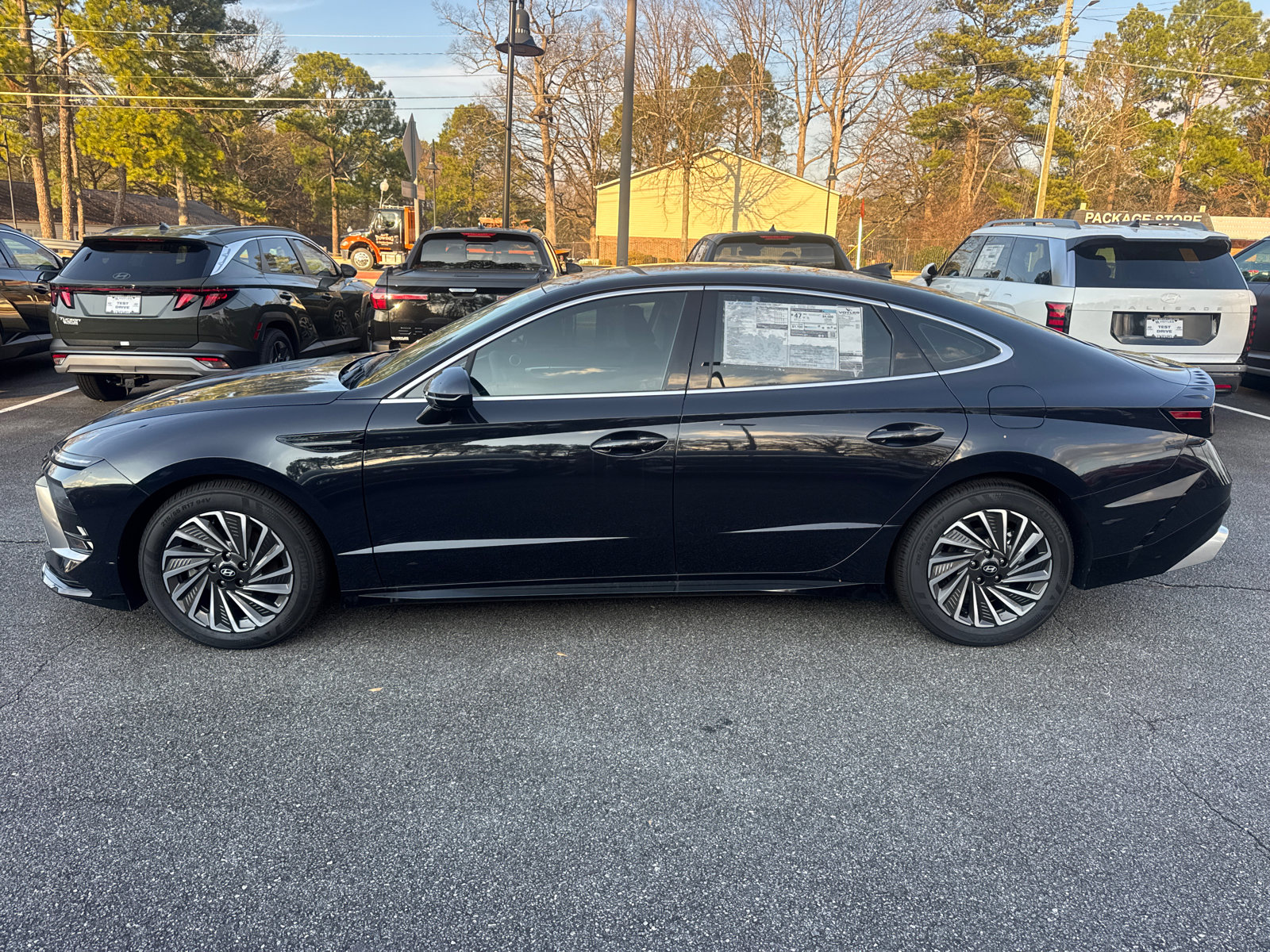 New 2025 Hyundai Sonata SEL image 8