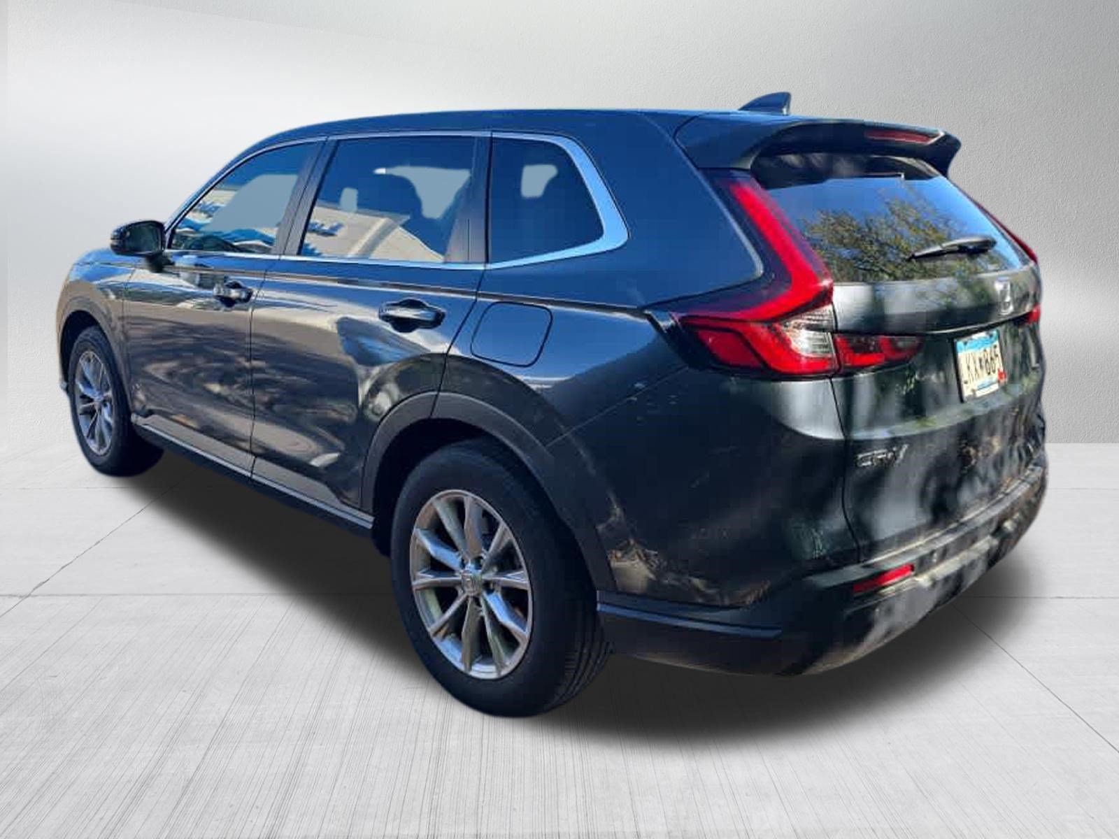 Used 2024 Honda CR-V EX-L image 5