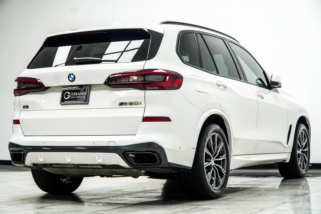 Used 2022 BMW X5 M50i AWD/4WD image 13