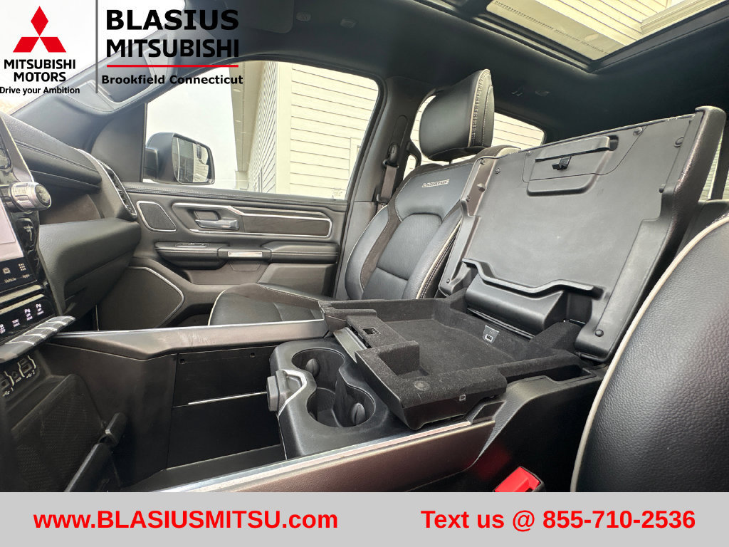 Used 2023 RAM 1500 Laramie AWD/4WD image 29