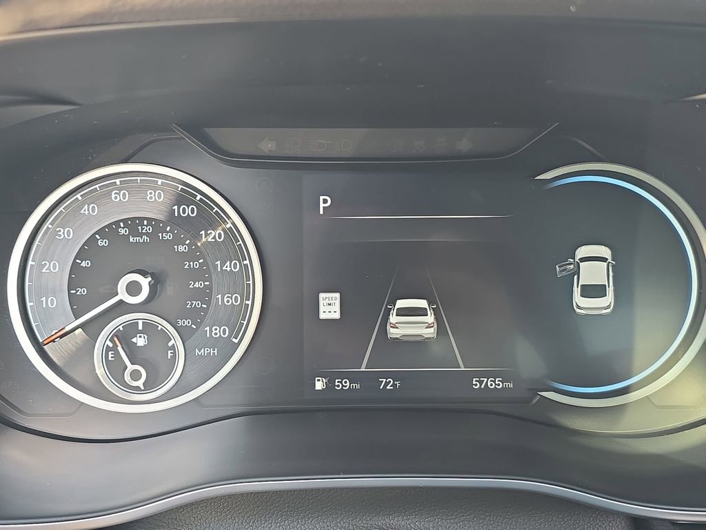 Used 2025 Genesis G70 3.3T Advanced w/ Sport Prestige Package image 19