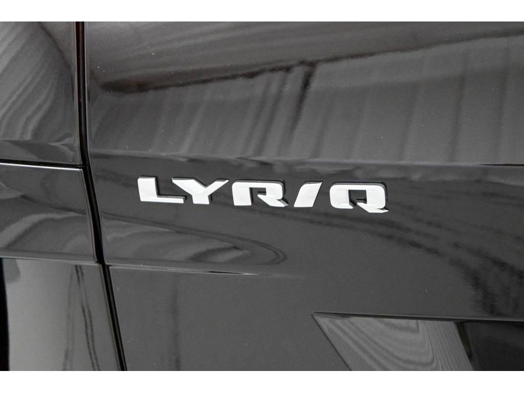 New 2025 Cadillac Lyriq Sport image 38