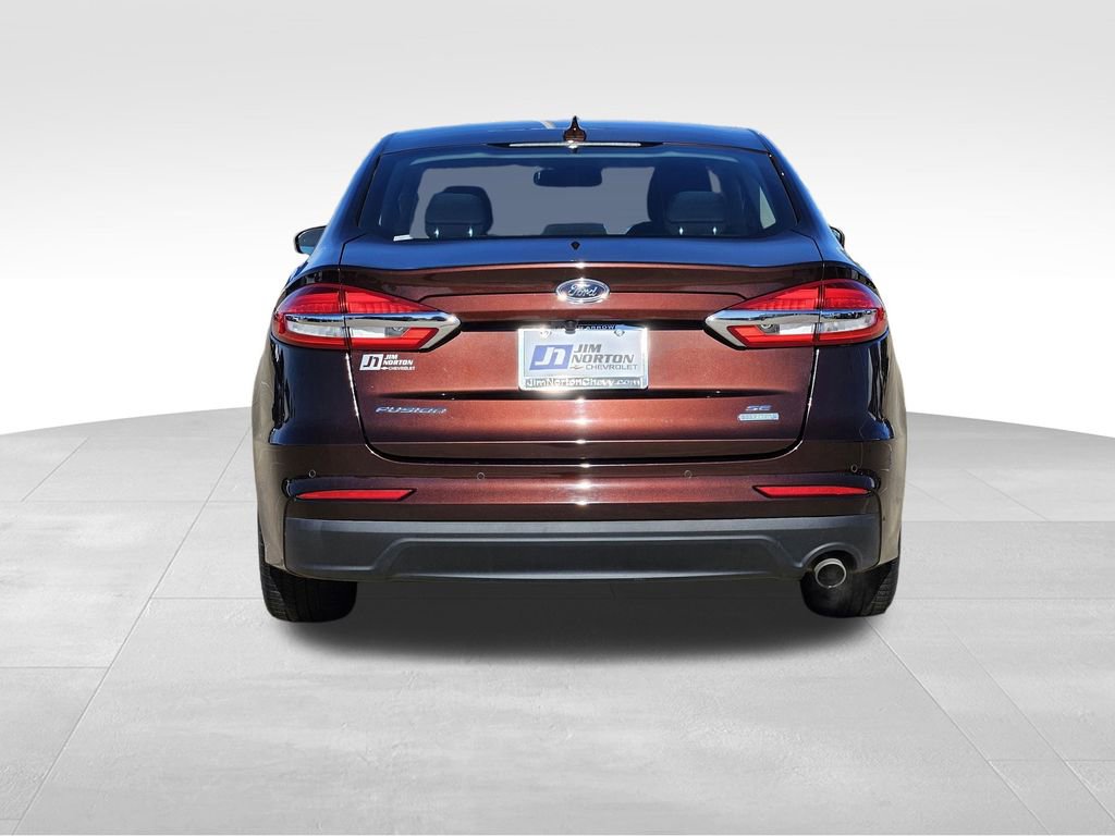 Used 2019 Ford Fusion SE image 7