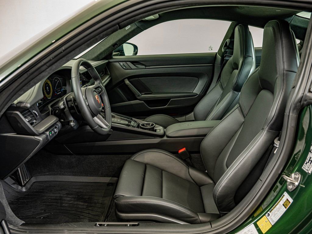 Certified 2026 Porsche 911 Carrera GTS image 5