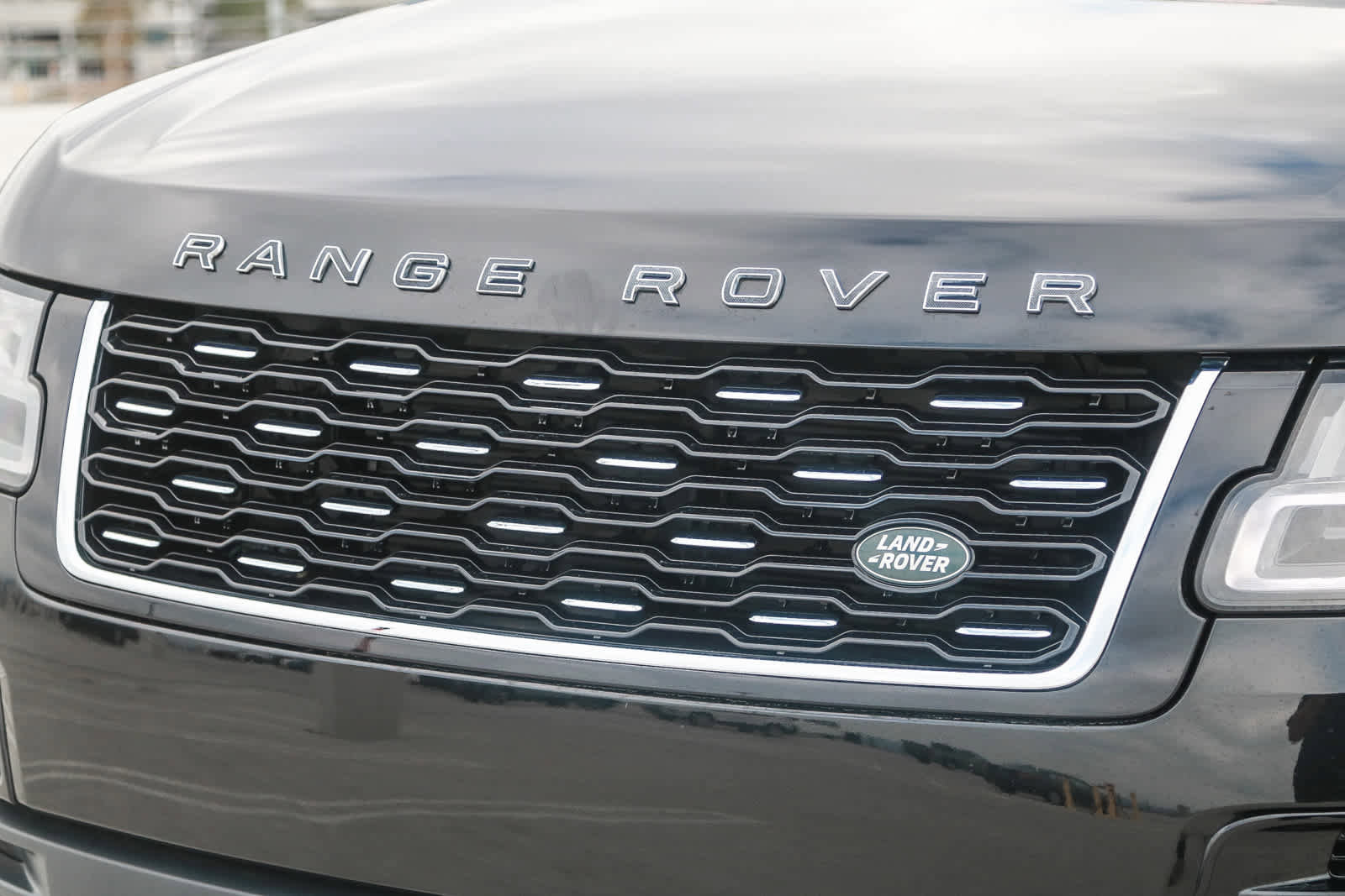 Used 2021 Land Rover Range Rover SV Autobiography Dynamic image 6
