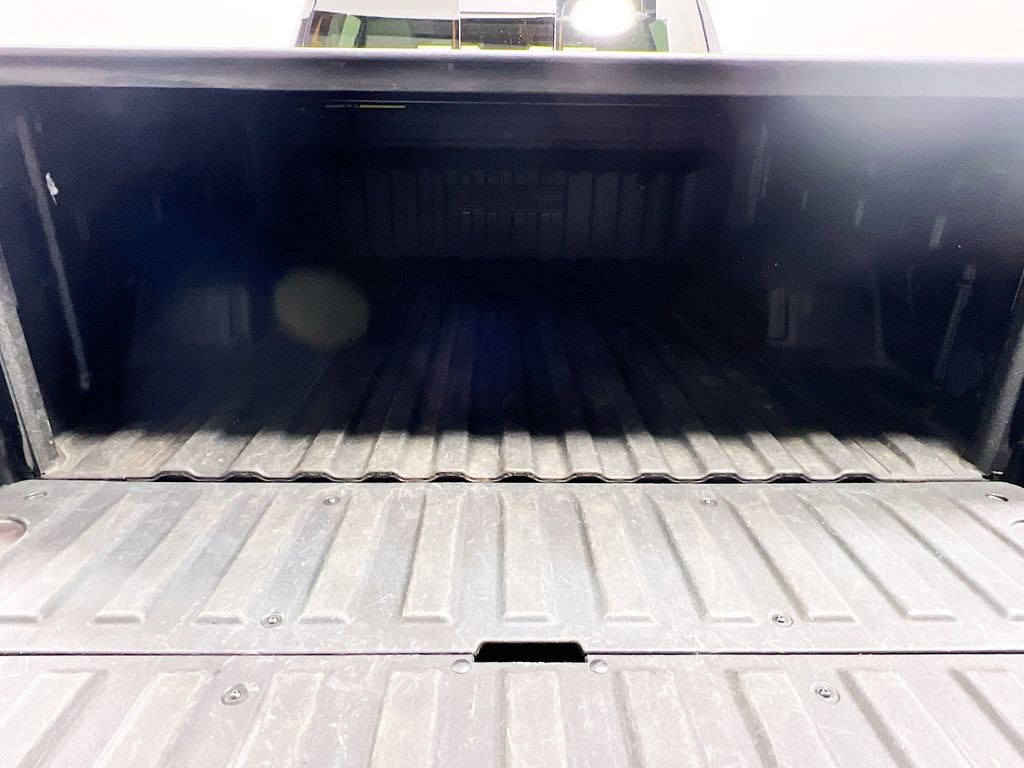 Certified 2023 GMC Sierra 1500 SLT image 27