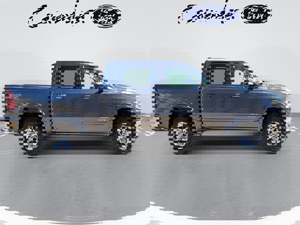 Used 2021 RAM 1500 Laramie w/ Off Road Group image 4