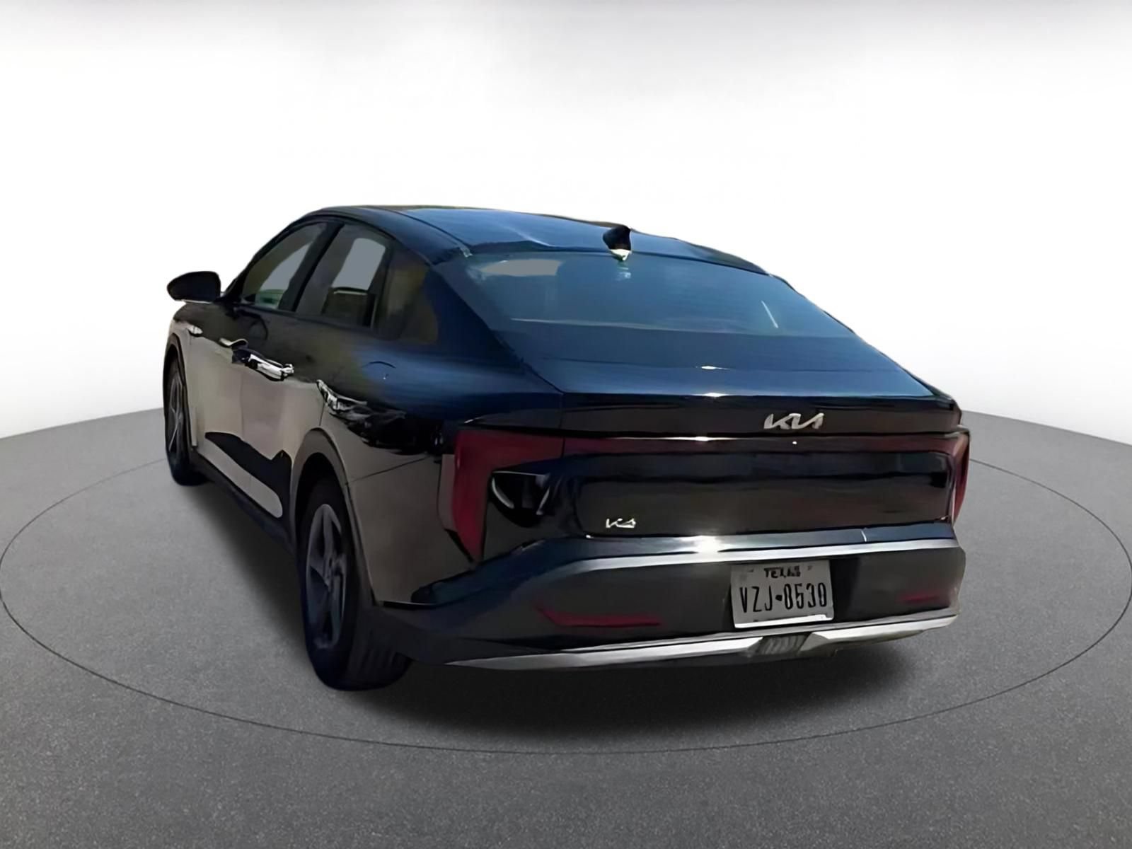 Used 2025 Kia K4 FWD image 10