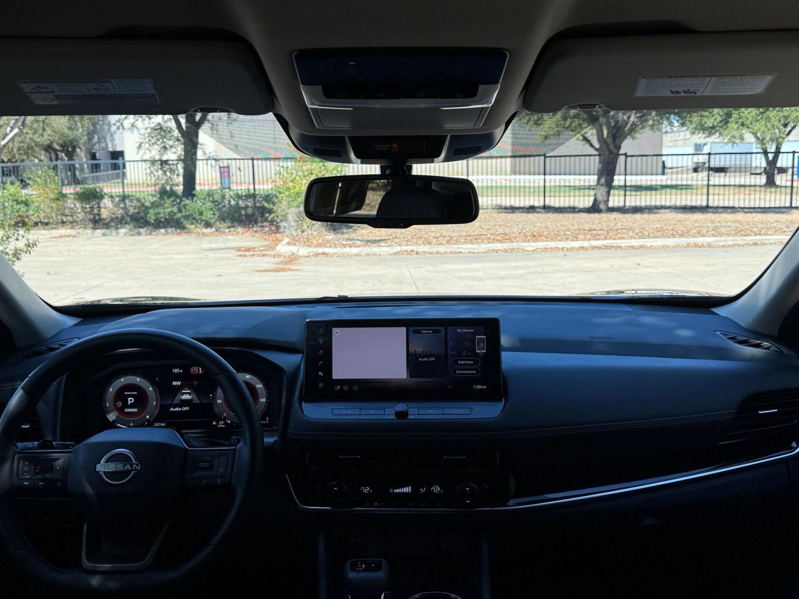 Used 2026 Nissan Rogue SL FWD image 34