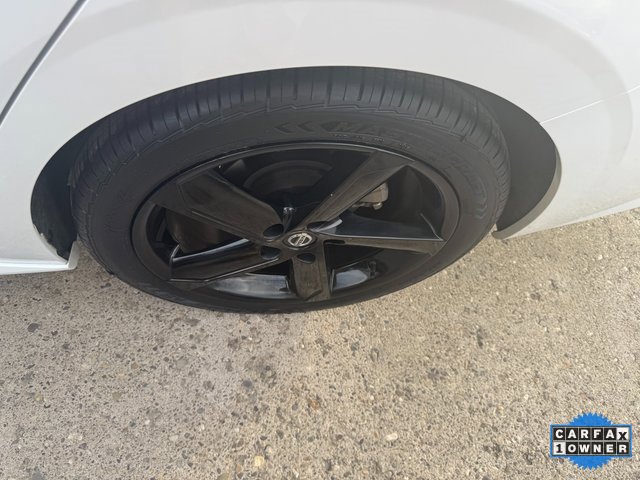 Used 2022 Nissan Sentra SR w/ Midnight Edition image 20