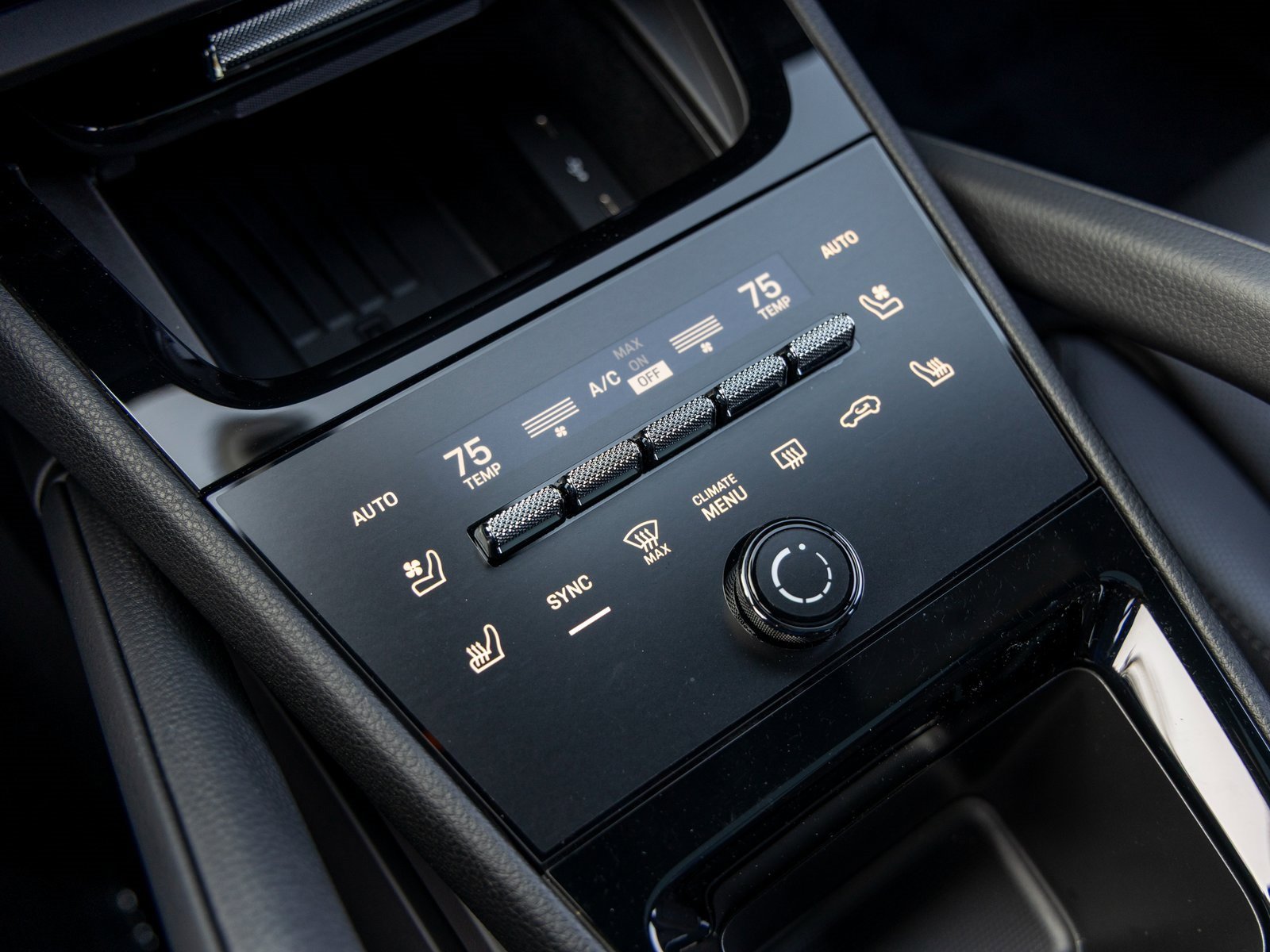 New 2025 Porsche Cayenne E-Hybrid image 36