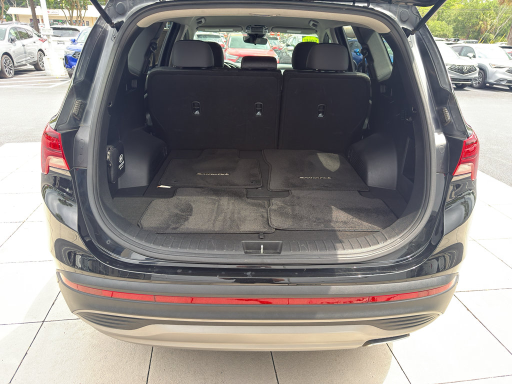 Used 2023 Hyundai Santa Fe SE FWD image 10