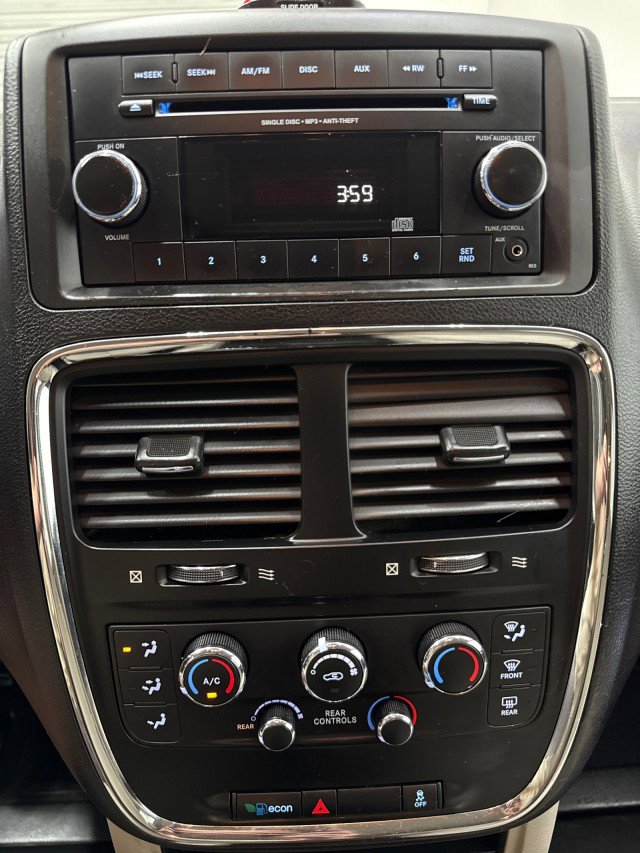 Used 2016 Dodge Grand Caravan SE w/ Quick Order Package 29E SE image 20