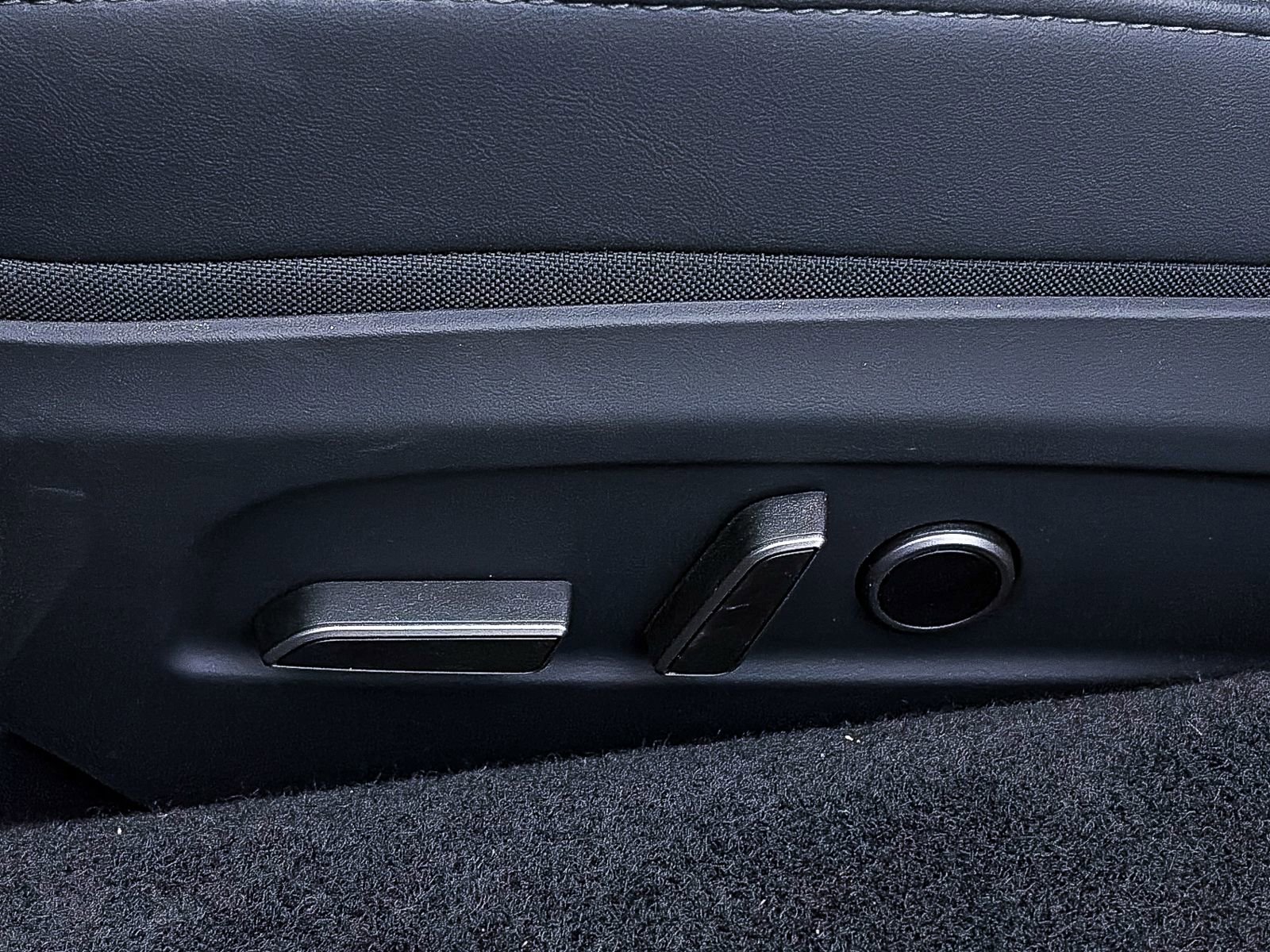 Used 2025 Tesla Model 3 Long Range image 18