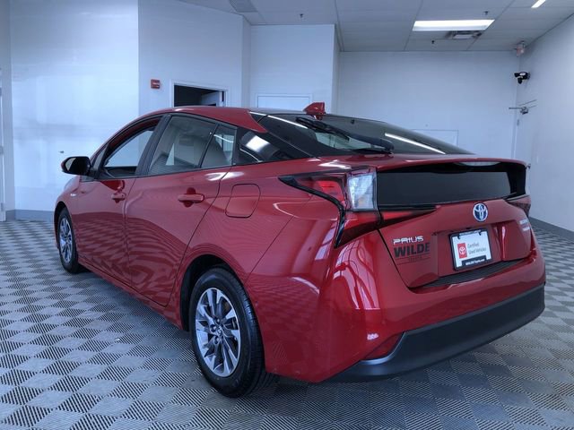 Certified 2022 Toyota Prius Limited w/ Premium Convenience Package FWD image 12
