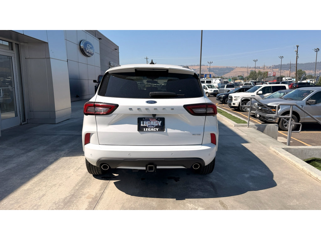 Used 2023 Ford Escape ST-Line Select w/ Tech Pack #1 AWD/4WD image 8