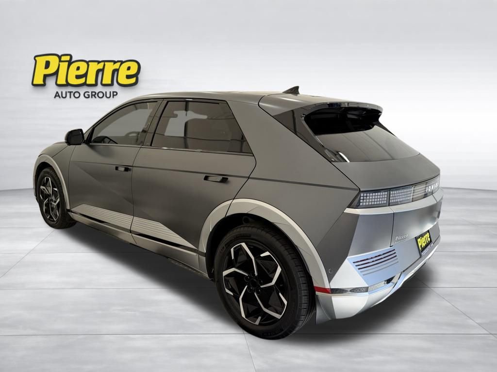 Used 2023 Hyundai Ioniq 5 Limited w/ Cargo Package RWD image 2