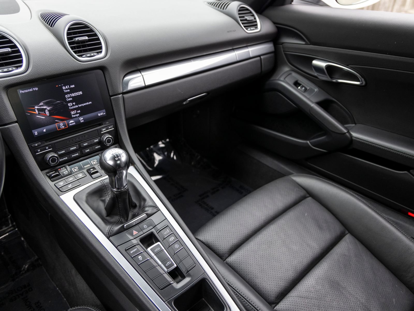 Used 2021 Porsche 718 Boxster S RWD image 50