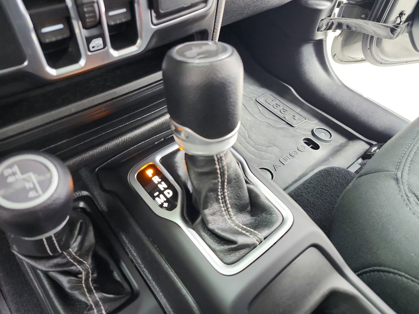 Used 2021 Jeep Wrangler Unlimited Sahara w/ LED Lighting Group image 24