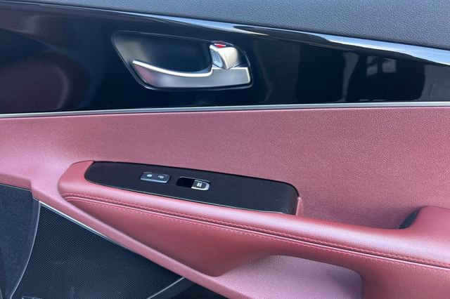 Used 2018 Kia Sorento SX image 21