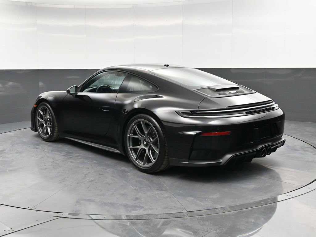 New 2026 Porsche 911 GT3 image 3