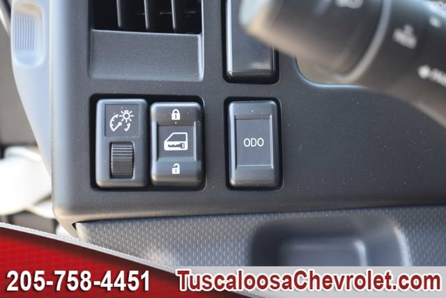 Used 2024 Chevrolet Low Cab Forward RWD image 27