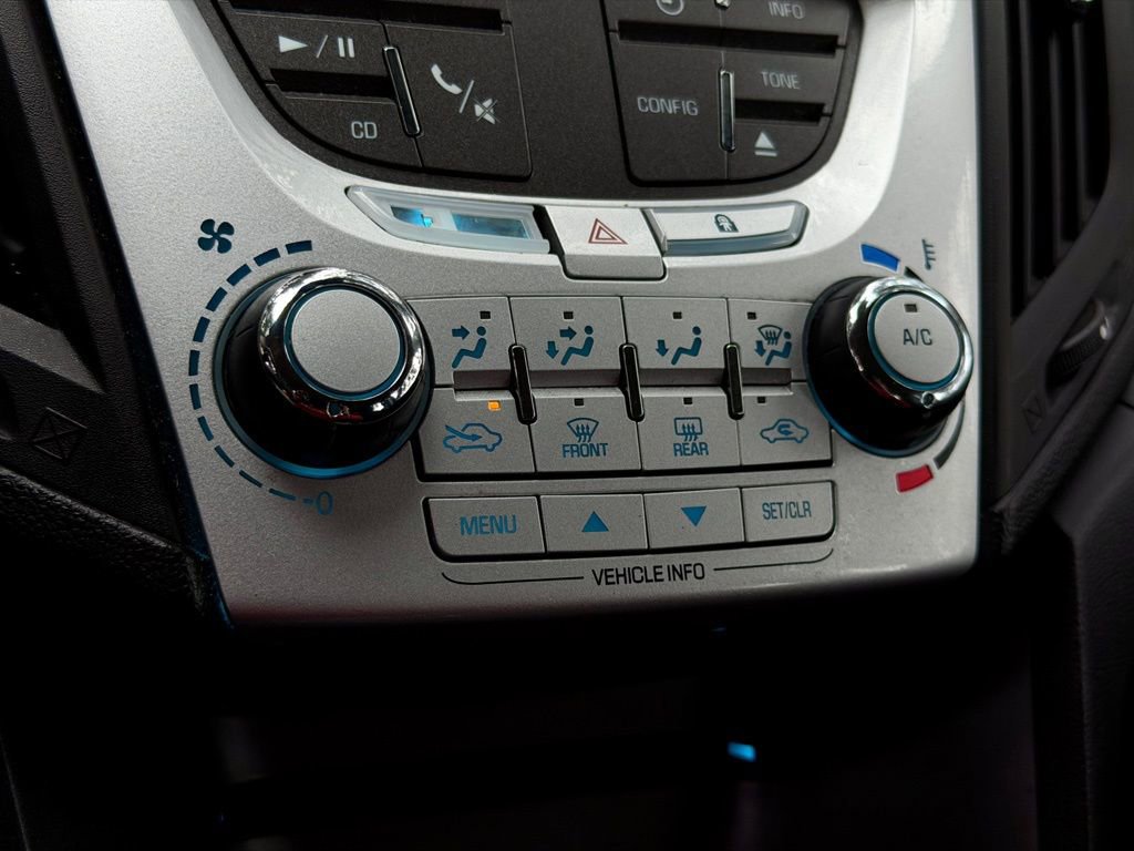 Used 2015 Chevrolet Equinox LS image 46