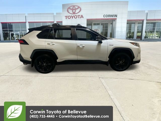 Used 2021 Toyota RAV4 XSE image 9