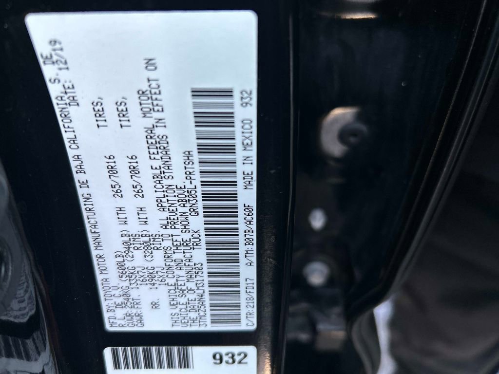 Used 2020 Toyota Tacoma TRD Off-Road image 32