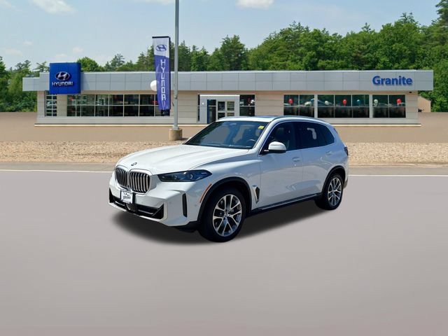 Used 2026 BMW X5 xDrive40i AWD/4WD image 2