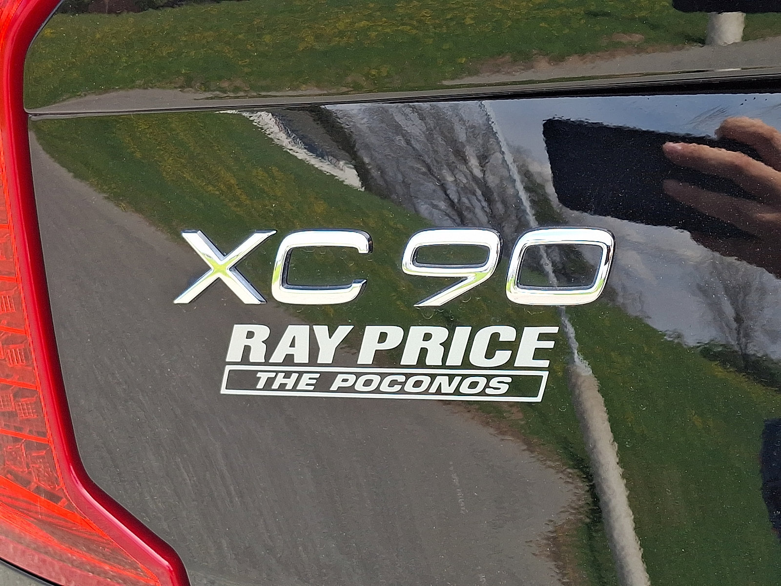 Certified 2023 Volvo XC90 B6 Plus w/ Protection Package Premier AWD/4WD image 31