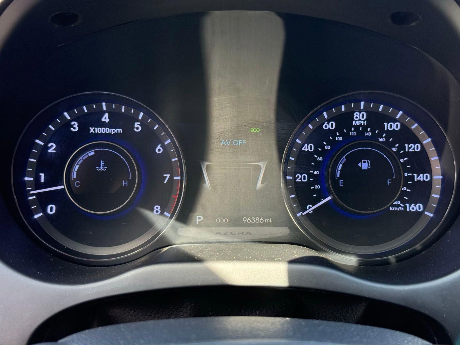 Used 2014 Hyundai Azera Limited w/ Option Group 02 FWD image 48