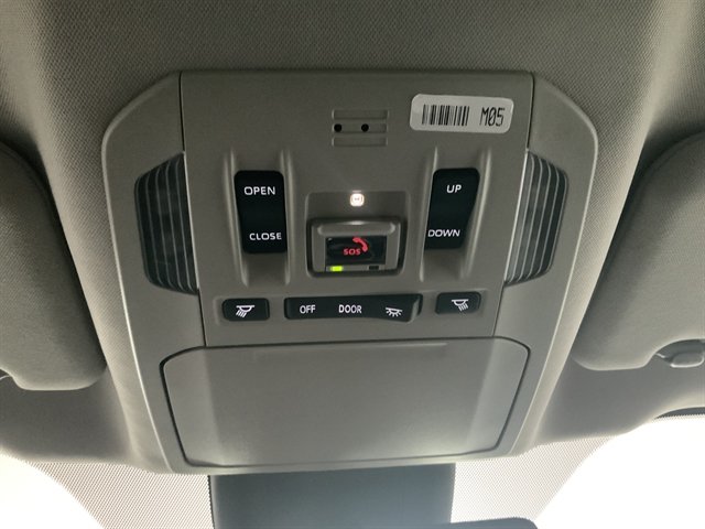 Used 2023 Toyota Highlander XLE AWD/4WD image 36