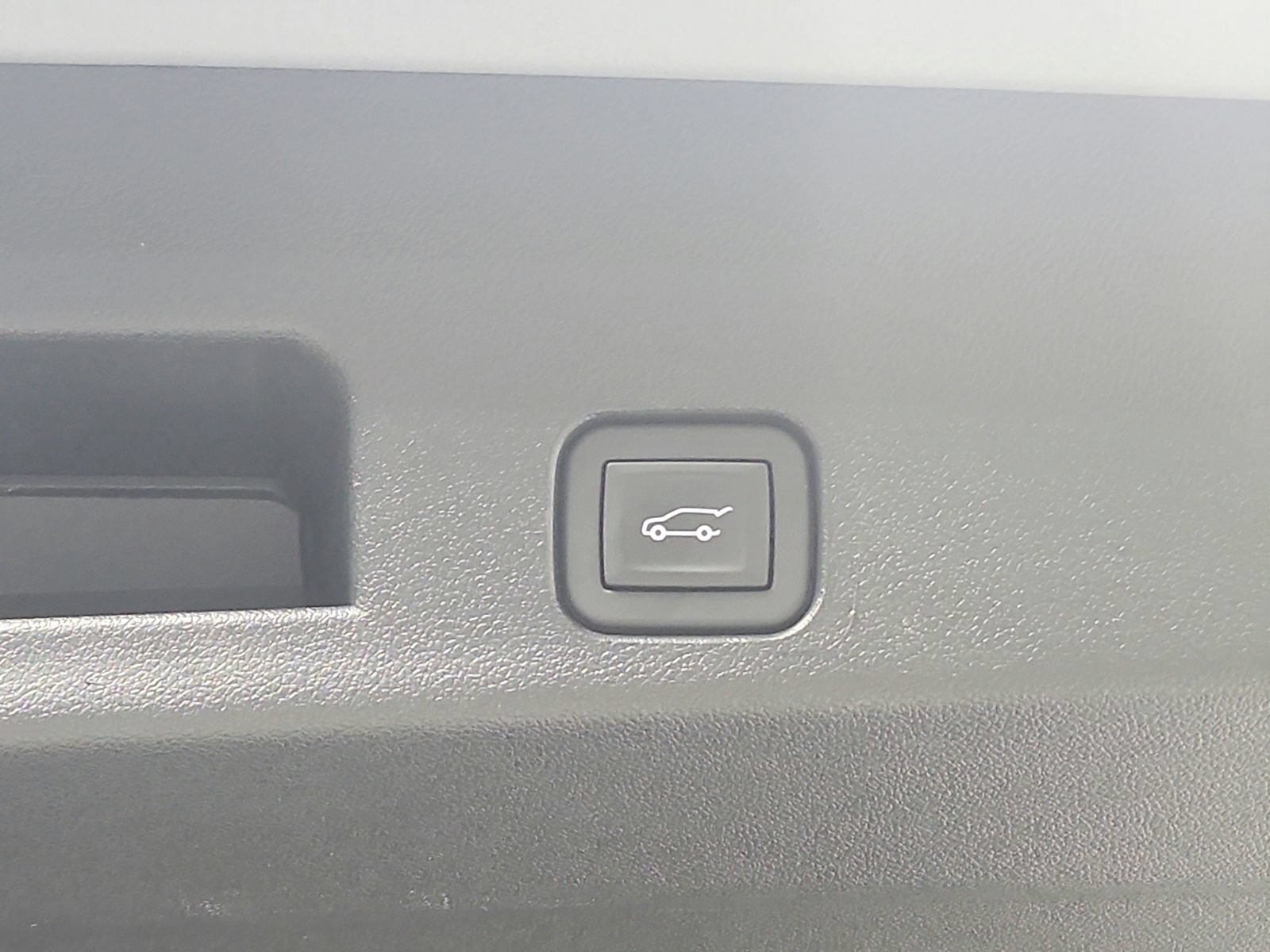 Used 2025 Chevrolet Traverse Z71 AWD/4WD image 47