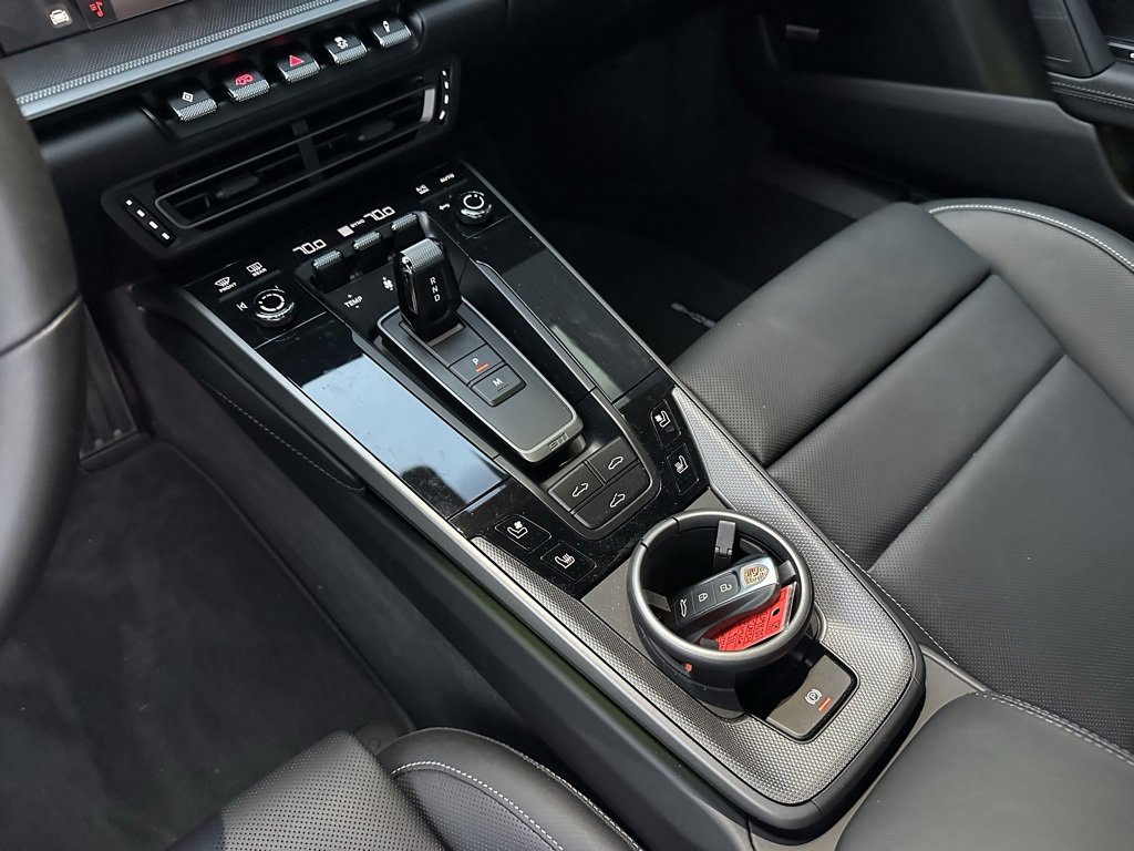 Certified 2024 Porsche 911 Carrera image 23