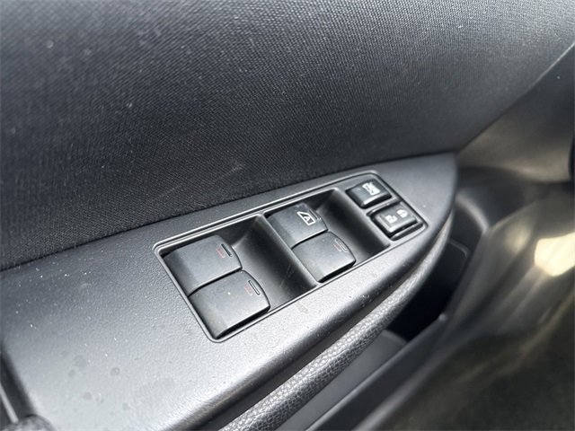 Used 2012 Subaru Legacy 2.5i Premium w/ All-Weather Pkg image 12