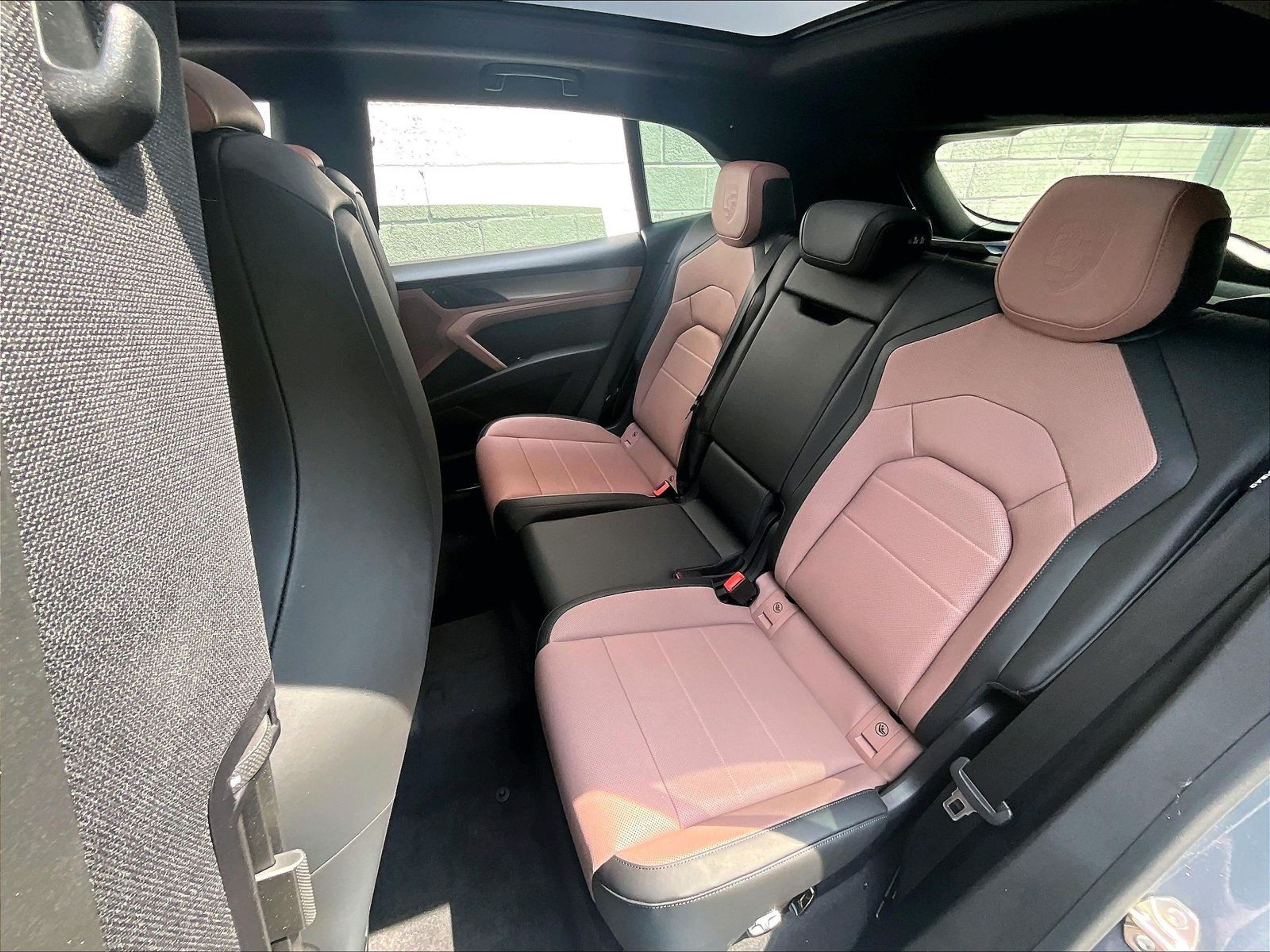 New 2026 Porsche Cayenne Electric AWD/4WD image 20