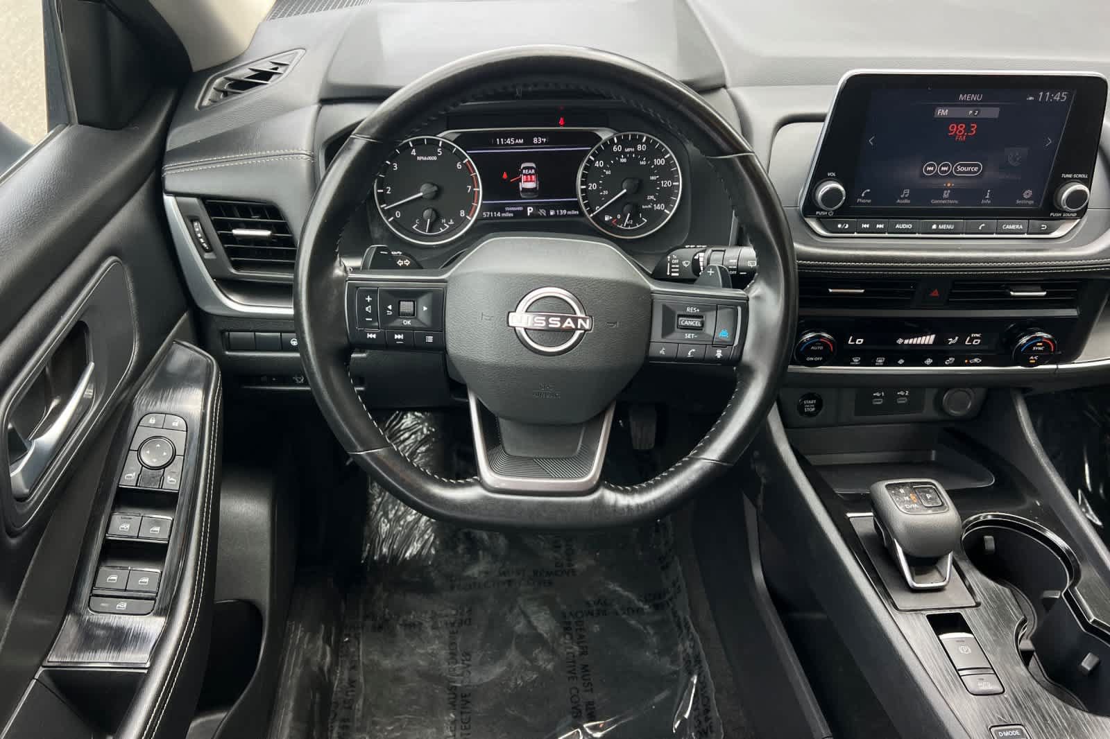 Used 2025 Nissan Rogue SV FWD image 4