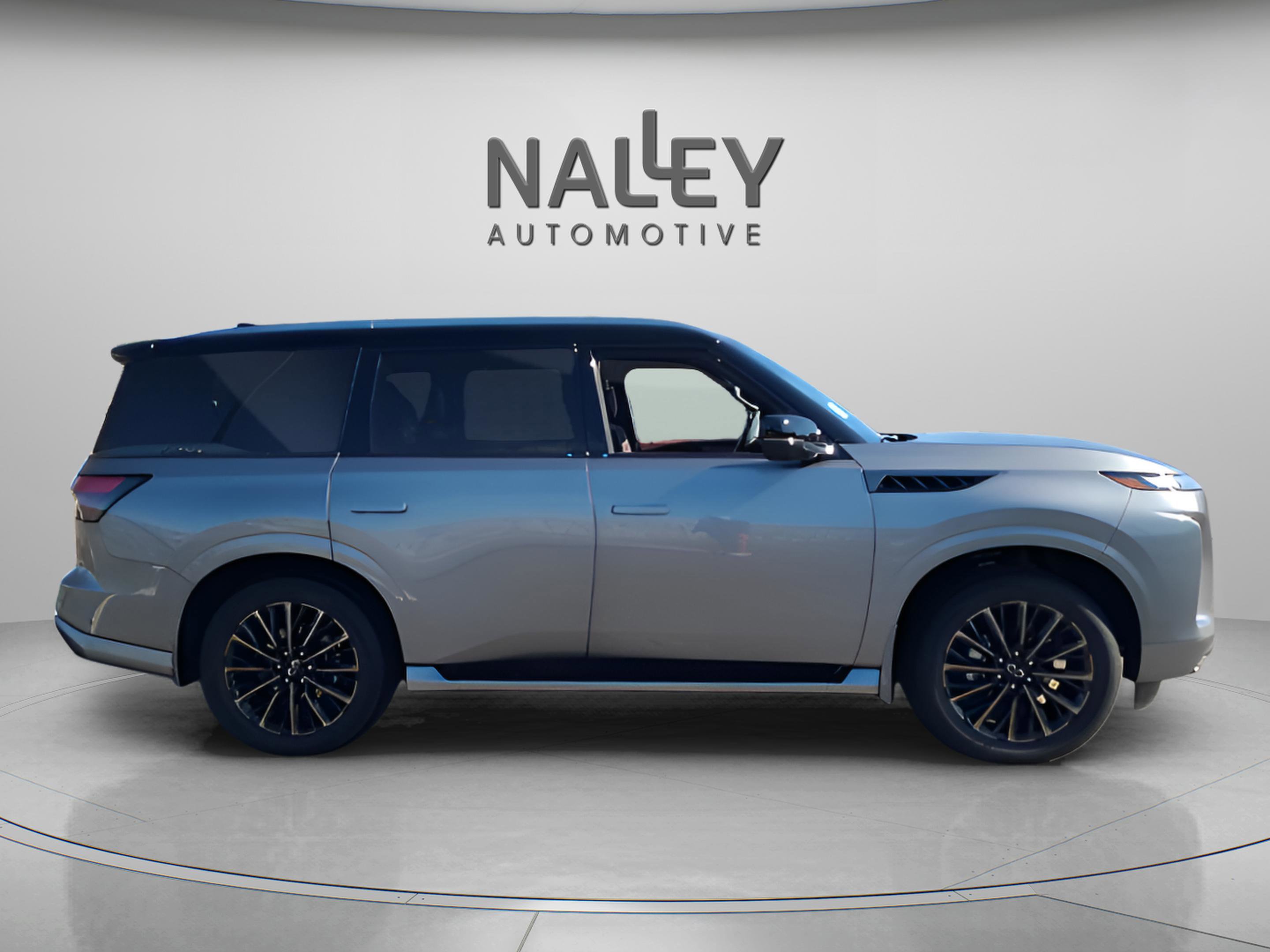 New 2026 INFINITI QX80 Autograph w/ Premium Cargo Package image 3