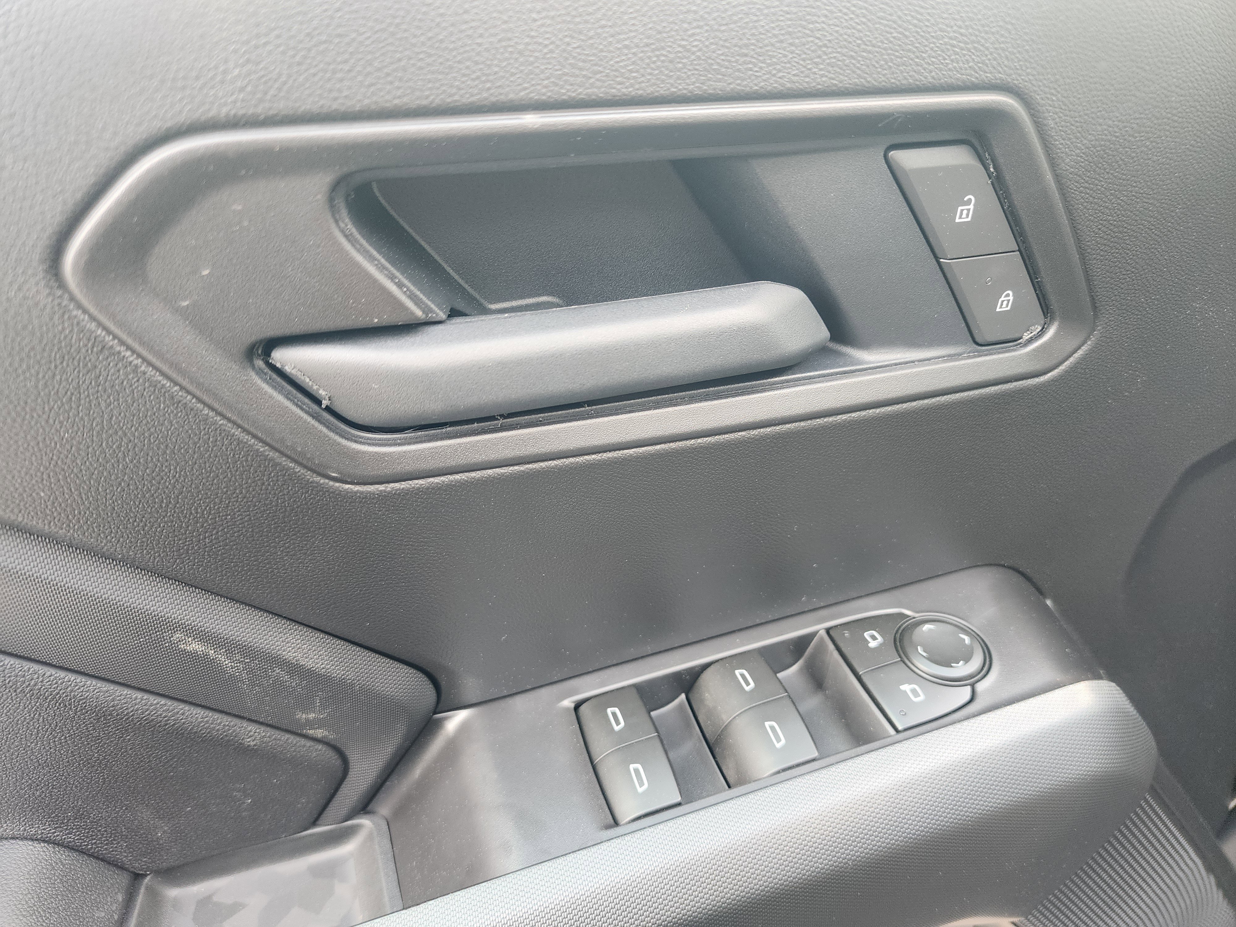 New 2026 Chevrolet Colorado W/T w/ WT Custom Package image 24