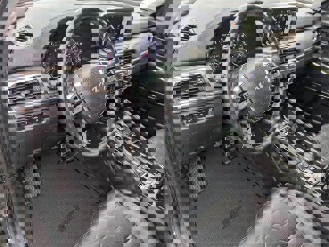 Used 2022 Kia Telluride SX w/ SX Prestige Package image 7