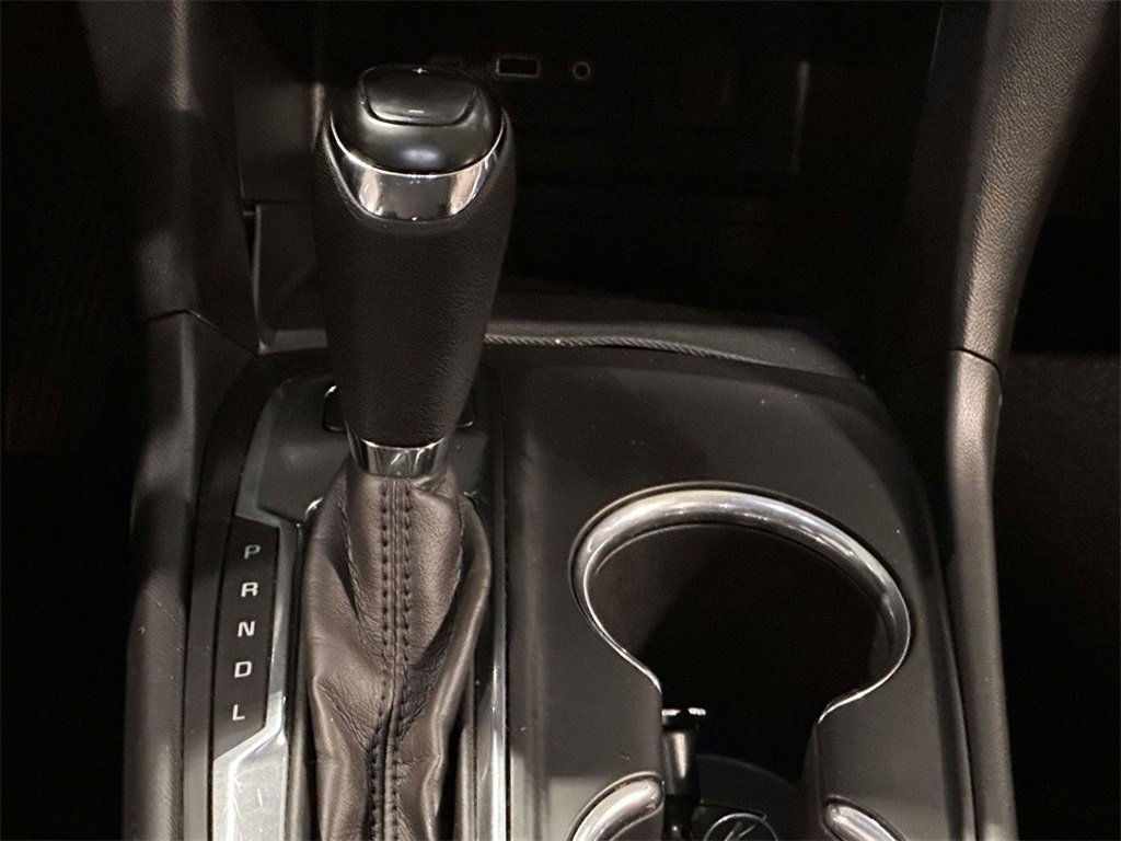 Used 2020 Chevrolet Equinox LT image 20