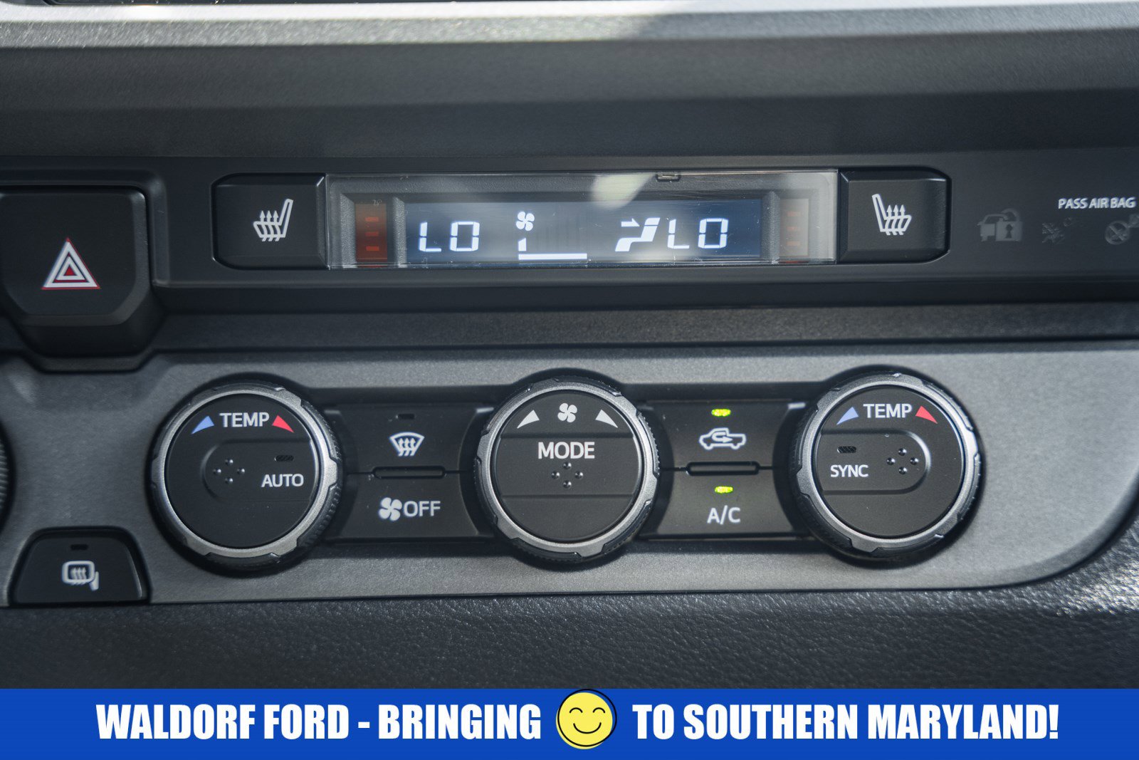 Used 2021 Toyota Tacoma TRD Off-Road w/ TRD Premium Off Road Package image 25