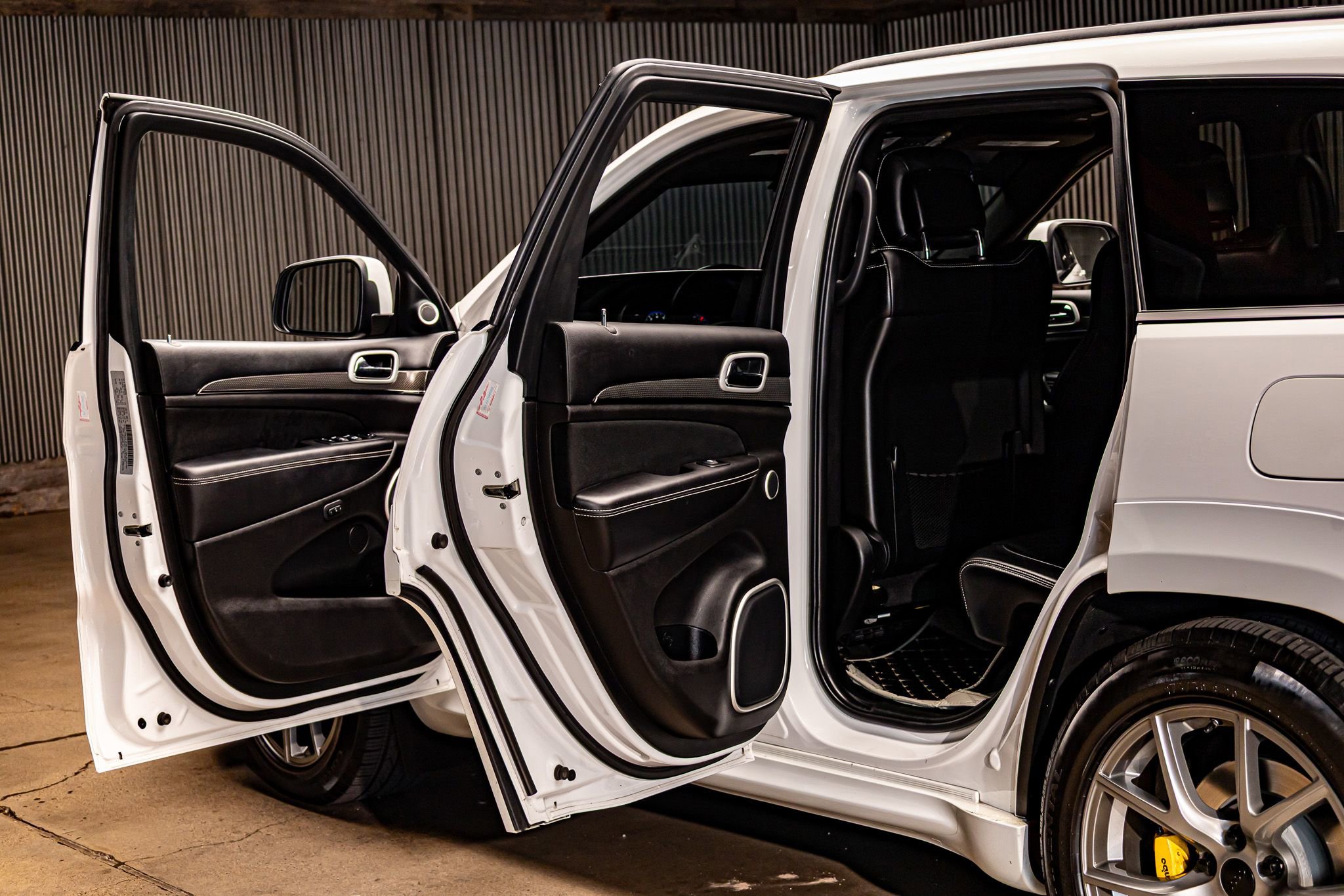 Used 2018 Jeep Grand Cherokee Trackhawk w/ Trailer Tow Group IV image 25