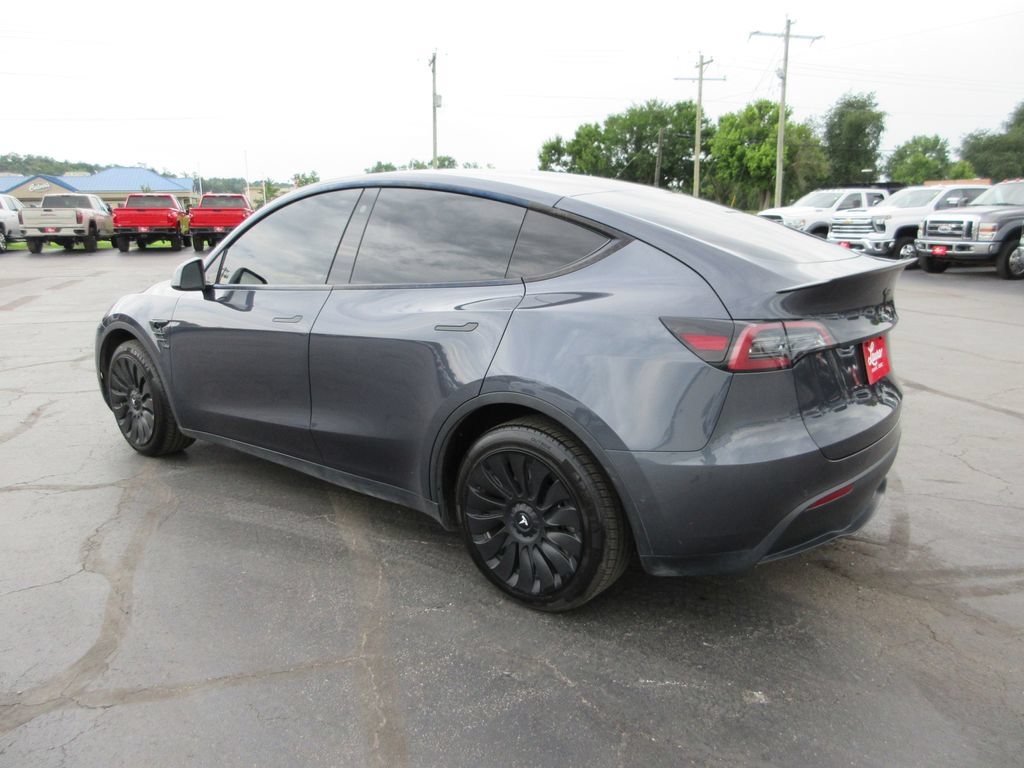 Used 2021 Tesla Model Y Long Range AWD/4WD image 9
