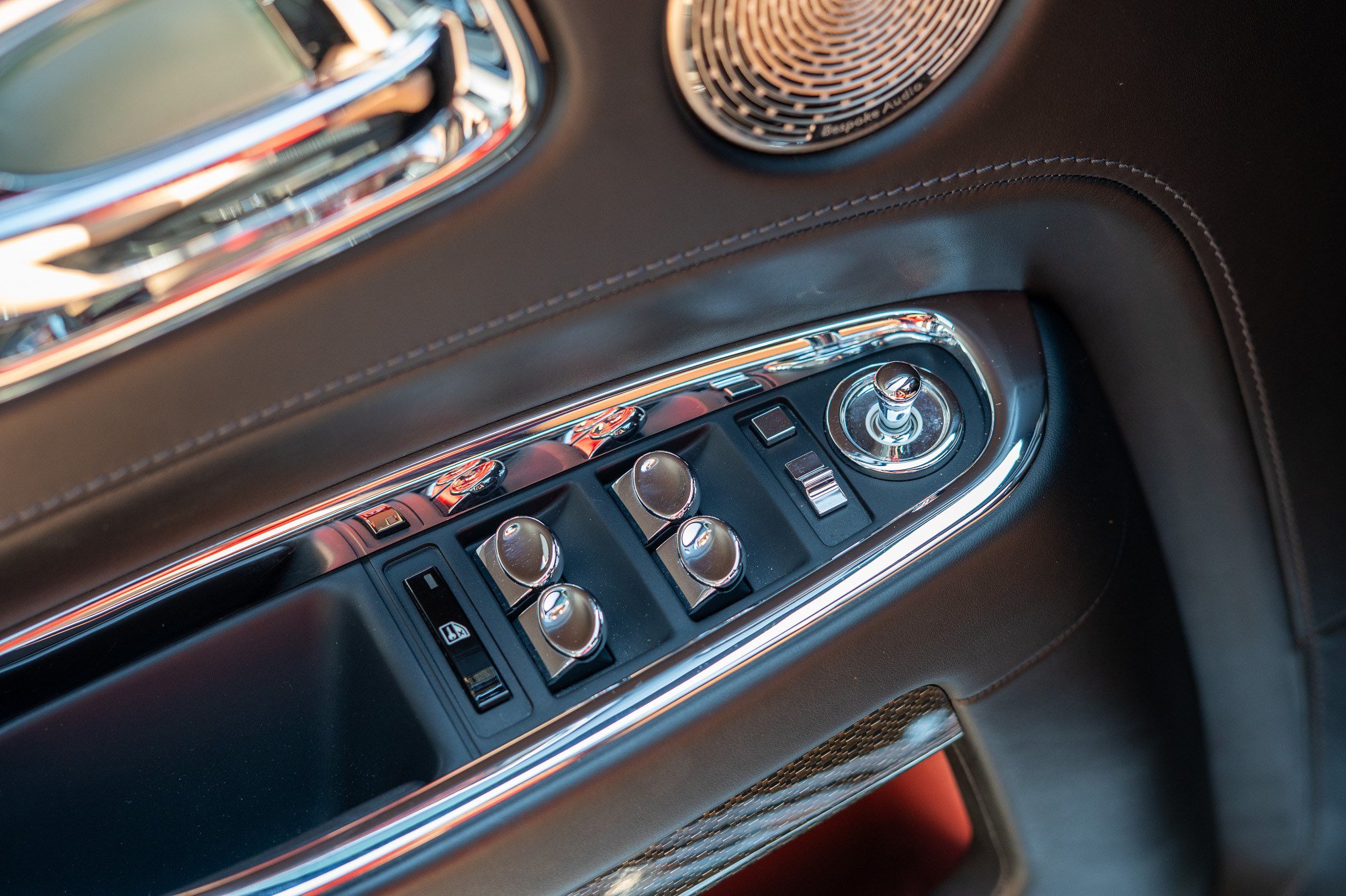 Certified 2018 Rolls-Royce Ghost RWD image 12