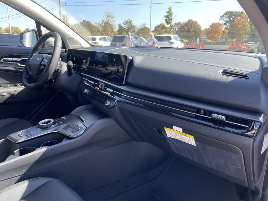 New 2026 Kia Sportage EX image 30