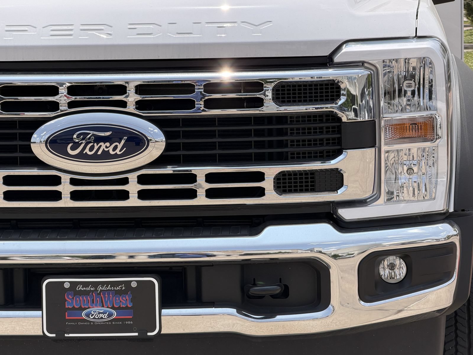 New 2026 Ford F550 4x4 Regular Cab Super Duty image 7