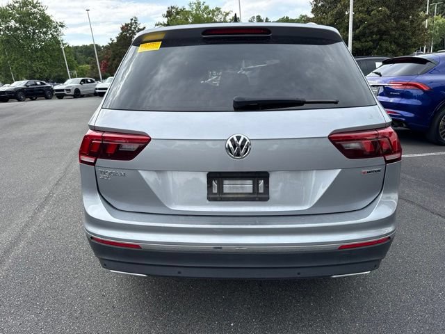 Used 2021 Volkswagen Tiguan SEL AWD/4WD image 14